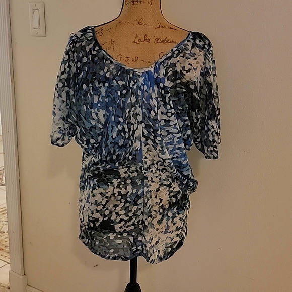 Blouse - Picture 2 of 4